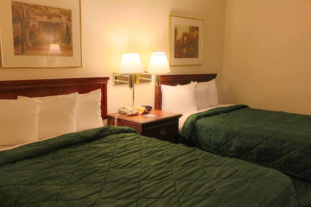 Quality Inn Northlake Tucker Extérieur photo