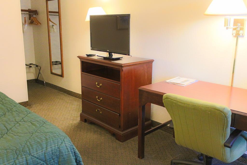 Quality Inn Northlake Tucker Extérieur photo