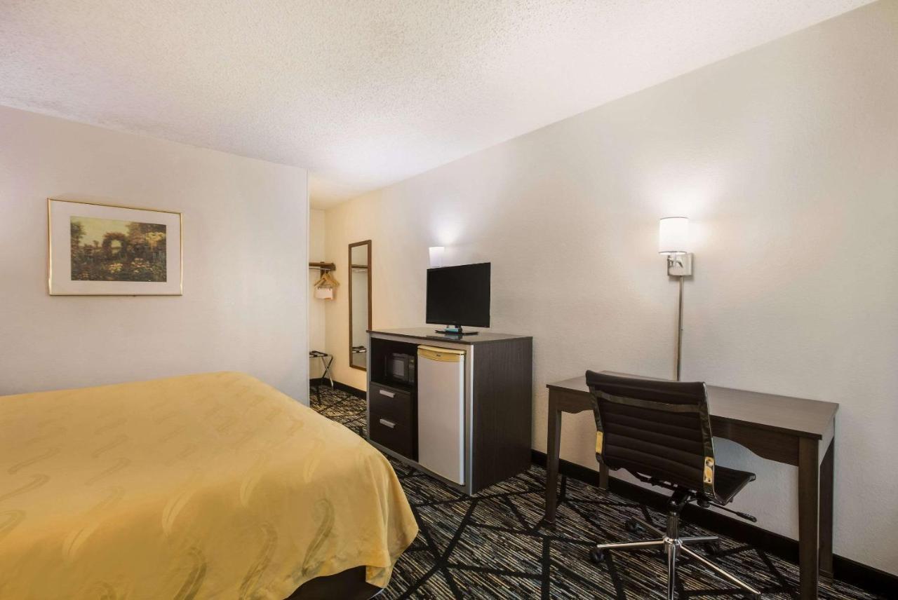 Quality Inn Northlake Tucker Extérieur photo