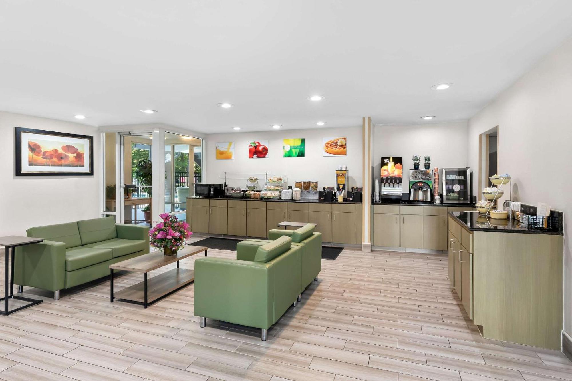 Quality Inn Northlake Tucker Extérieur photo