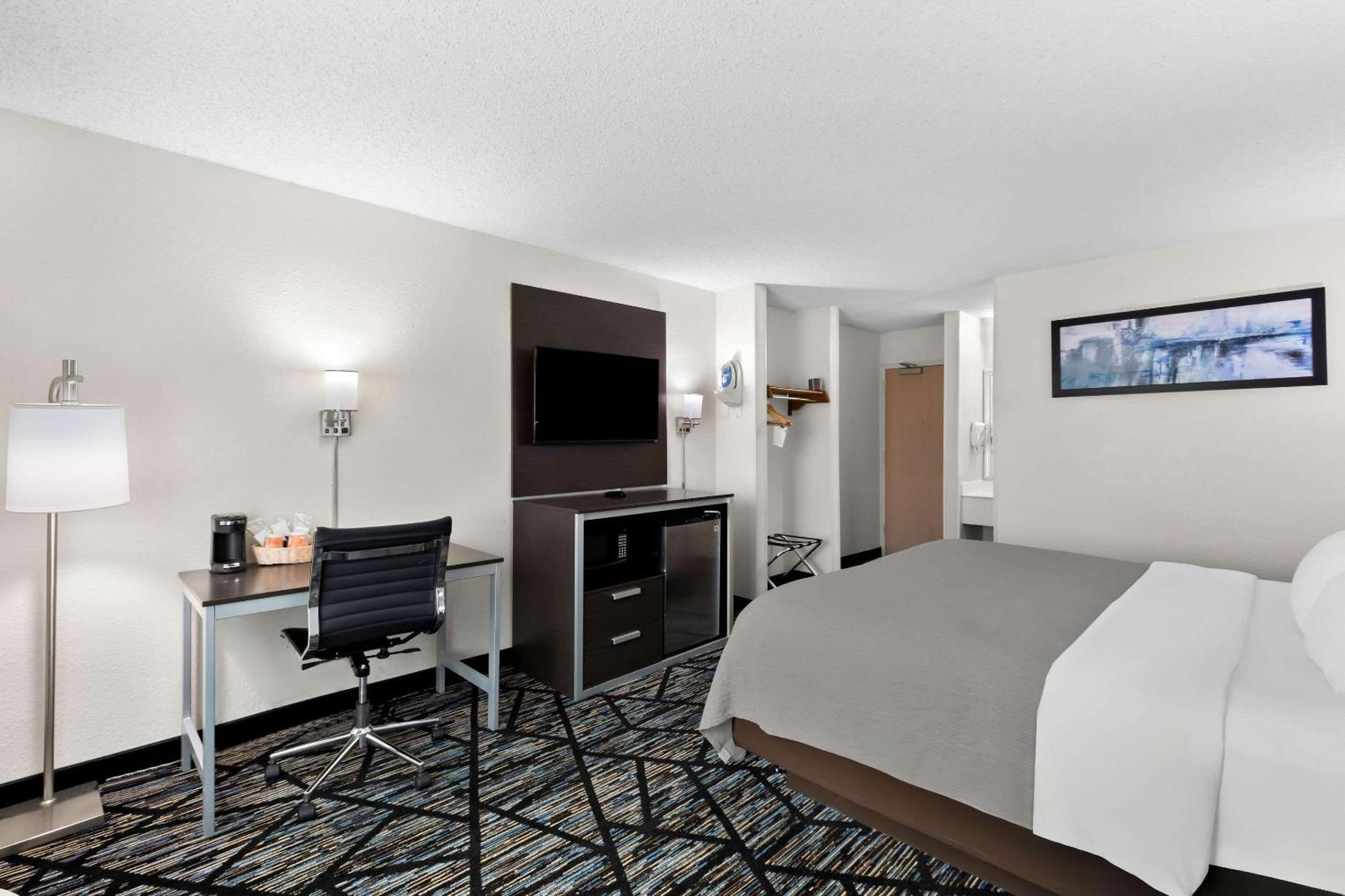 Quality Inn Northlake Tucker Extérieur photo