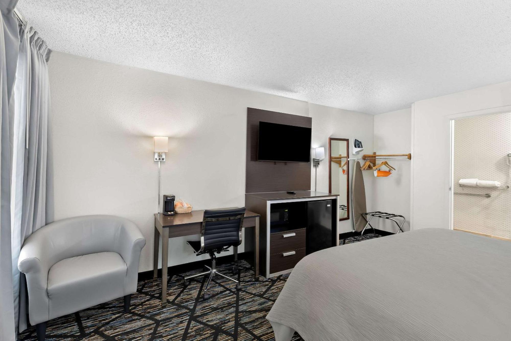 Quality Inn Northlake Tucker Extérieur photo